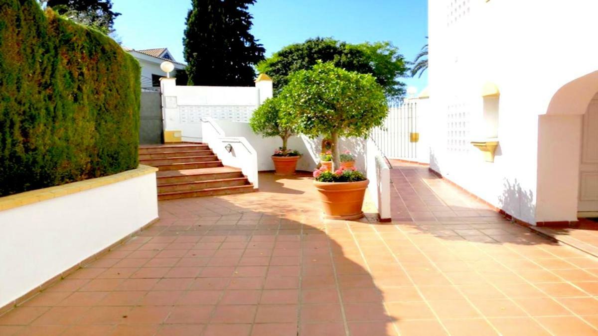 Apartamento Duplex Guadalmina Baja